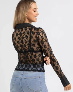 Fashion Week Shirt 6 Fashion Week Shirt -Fashion Women 20348896 01 LT XL